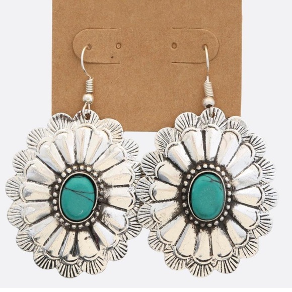 Silver and Turquoise Flower Earrings - Picture 1 of 2